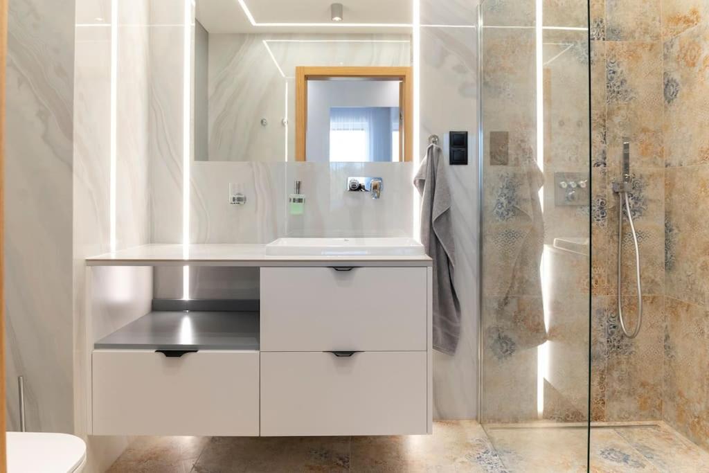 Apartament Koral - Kompozytorow Polskich 7 Lublin Dış mekan fotoğraf